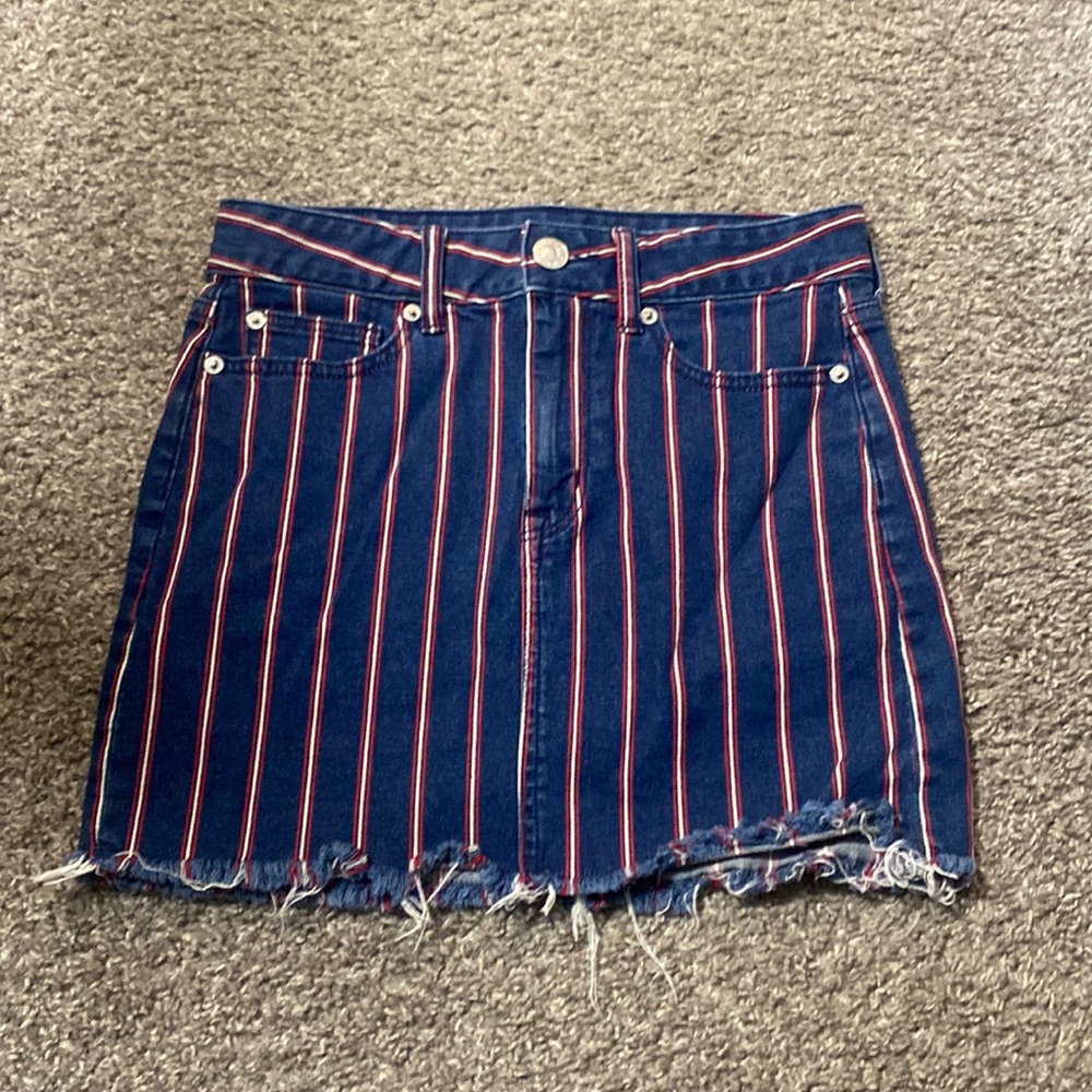 American Eagle Red White and Blue skirt